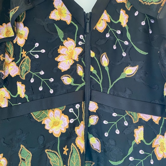 RODEO SHOW | Flattering floral dress - excellent condition - Picture 7 of 9